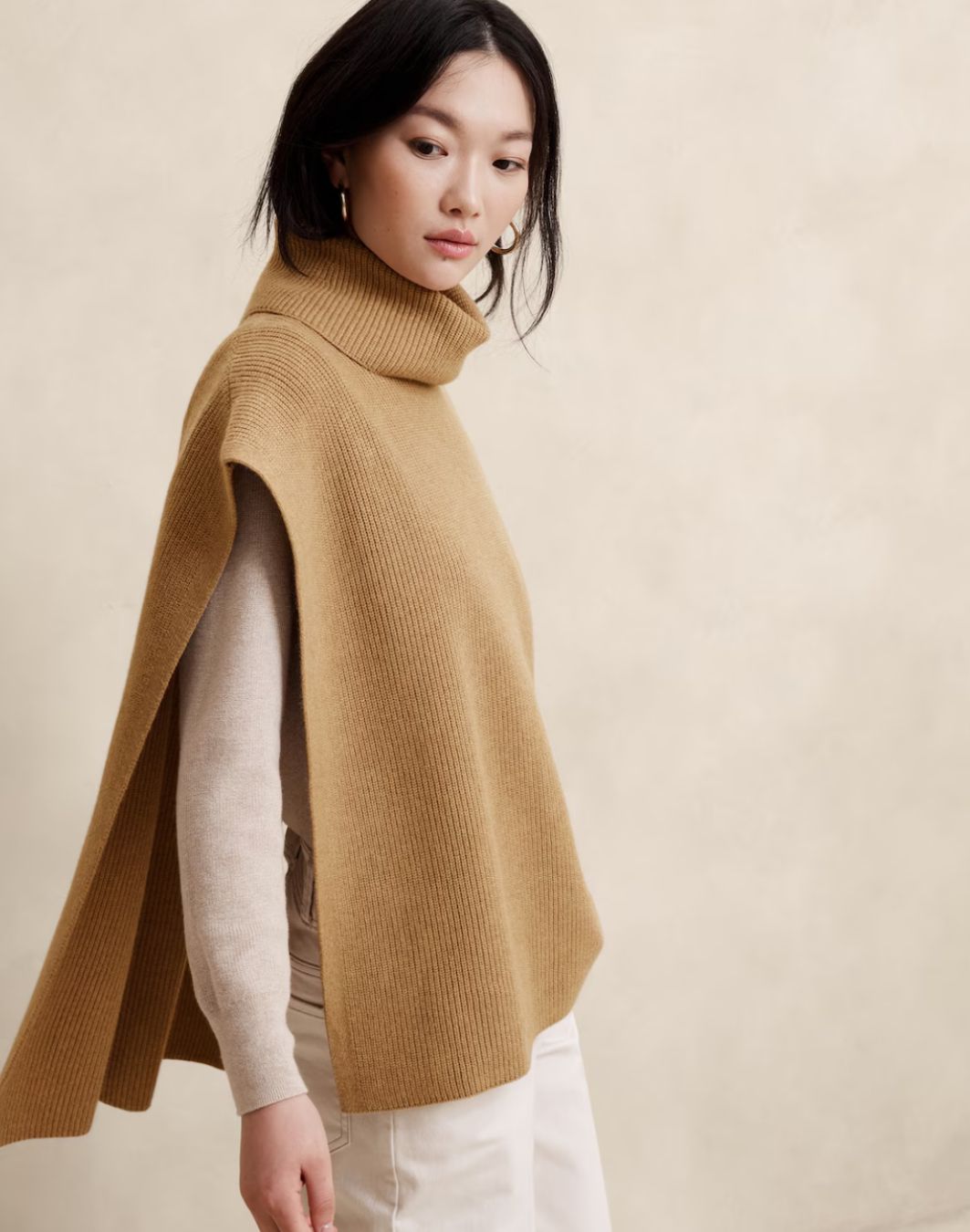 Poncho Banana Republic